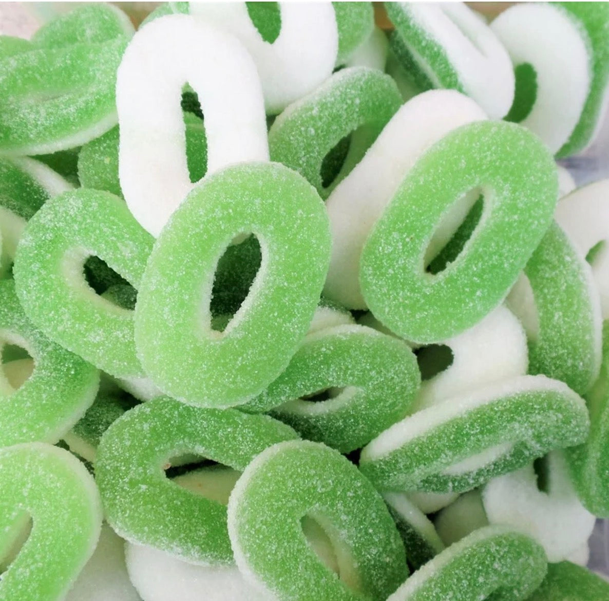Anneaux pomme sucrés Trolli  100g  € 1,10