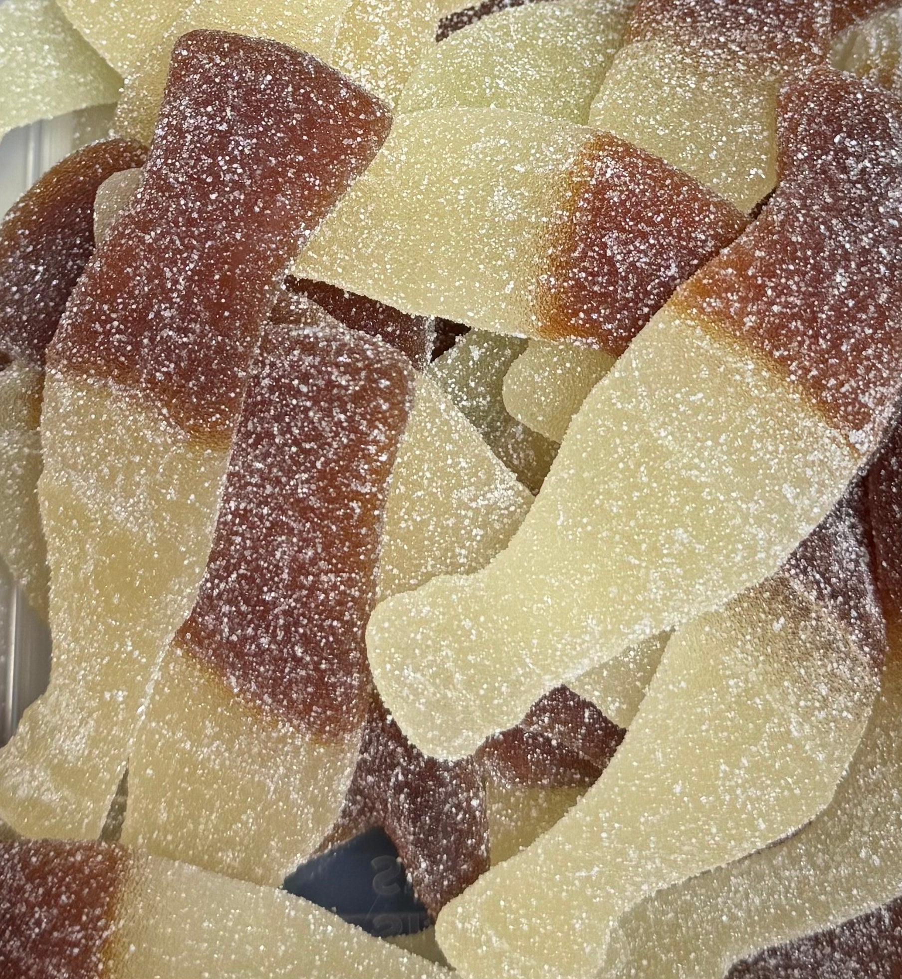 Bouteille coca sucrée xxl 1u € 0,85