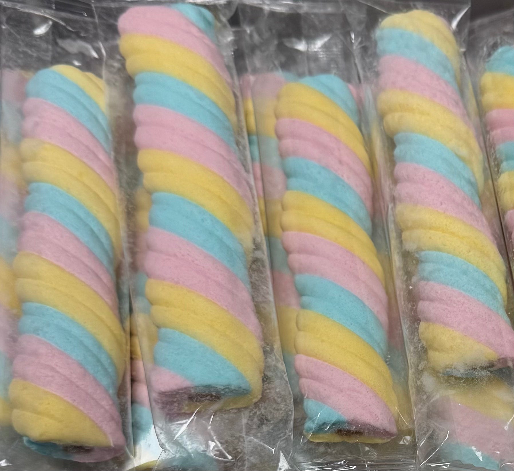 Guimauve fourrée fraise 🍓 4u € 1,20