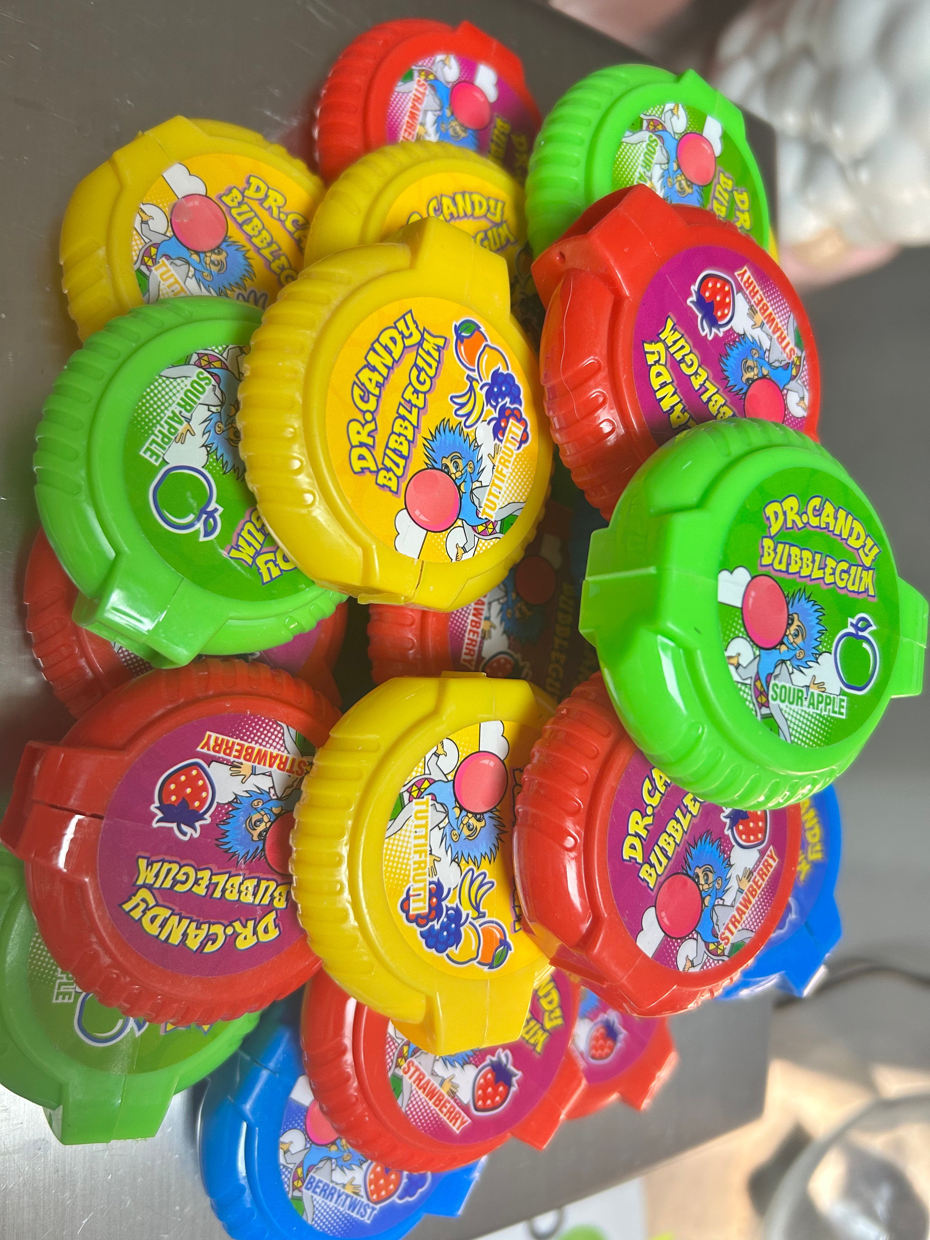 Bande de bubblegum gum fraise,pomme,fraise framboise,tuttifrutti 1 U € 0,3